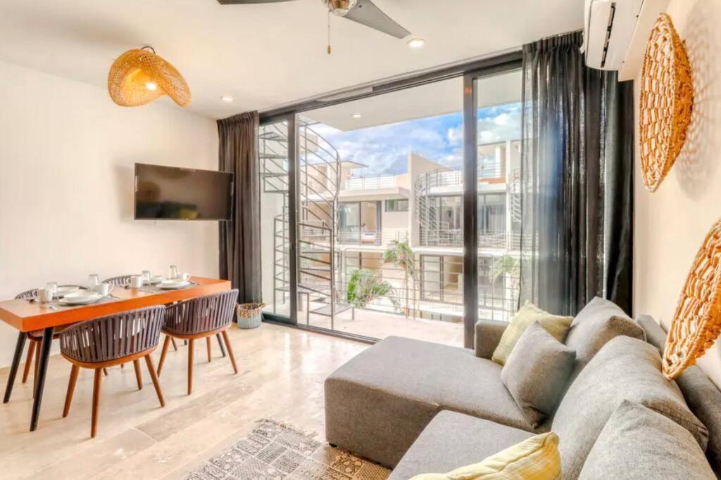 Apartment 306 Amena 1br Penthouse W/ Gym & Private Pool/rooftop